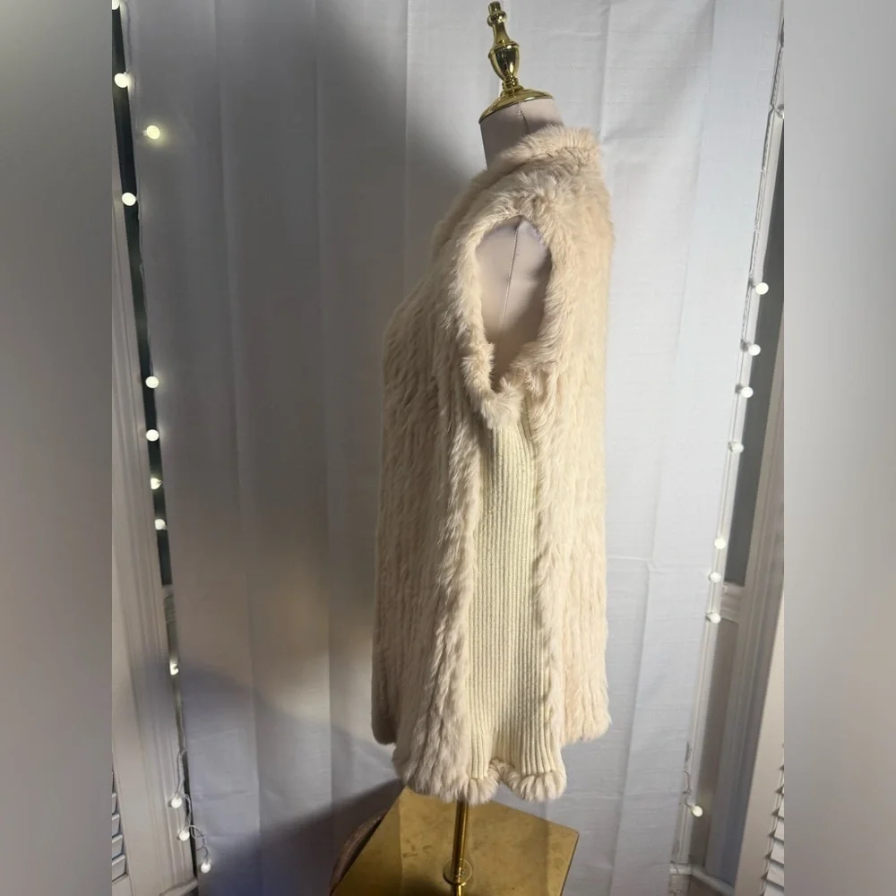 Love Token Cream Rabbit Fur Vest Large - Picture 2 of 10